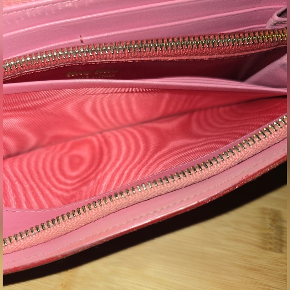 Miu Miu Madres Leather Bow-embellished  Long Wallet - Picture 7 of 9